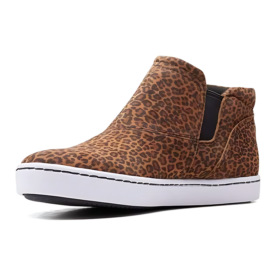 Clarks Parley Adwin Women's Fashion Sneakers Leopard