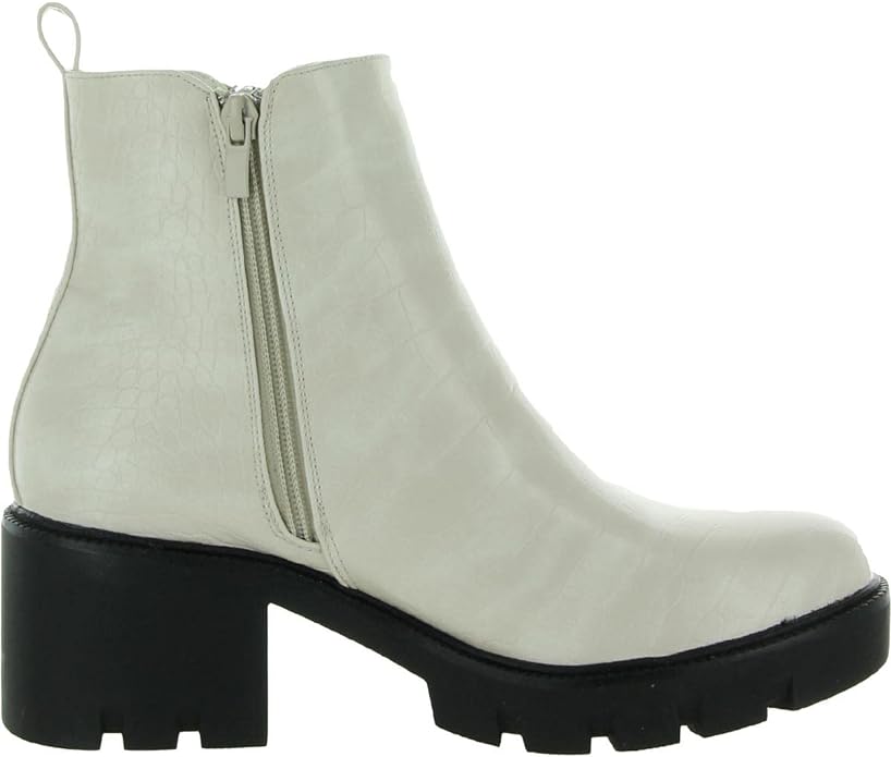 Steve Madden Womens Convinced Lug Sole Ankle Booties