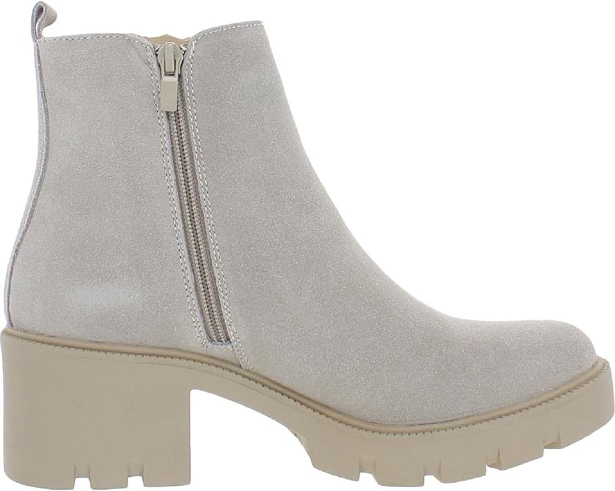 Steve Madden Womens Convinced Lug Sole Ankle Booties